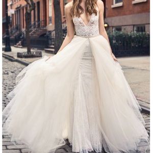 Monique Lhuillier wedding dress